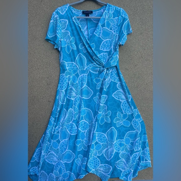 Blue Flutter Sleeve V-Neck Sundress Perceptions Size Medium - Picture 1 of 9